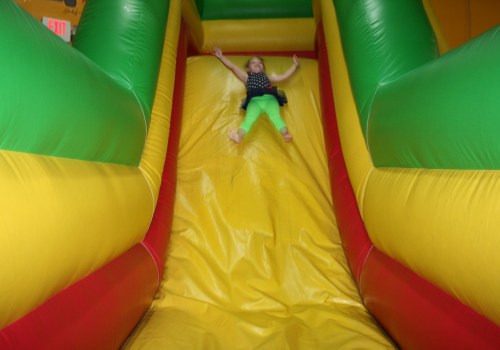 What Temperature is Safe to Use a Bounce House?