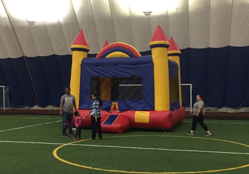 What is a Moon Bounce and How to Choose the Right One